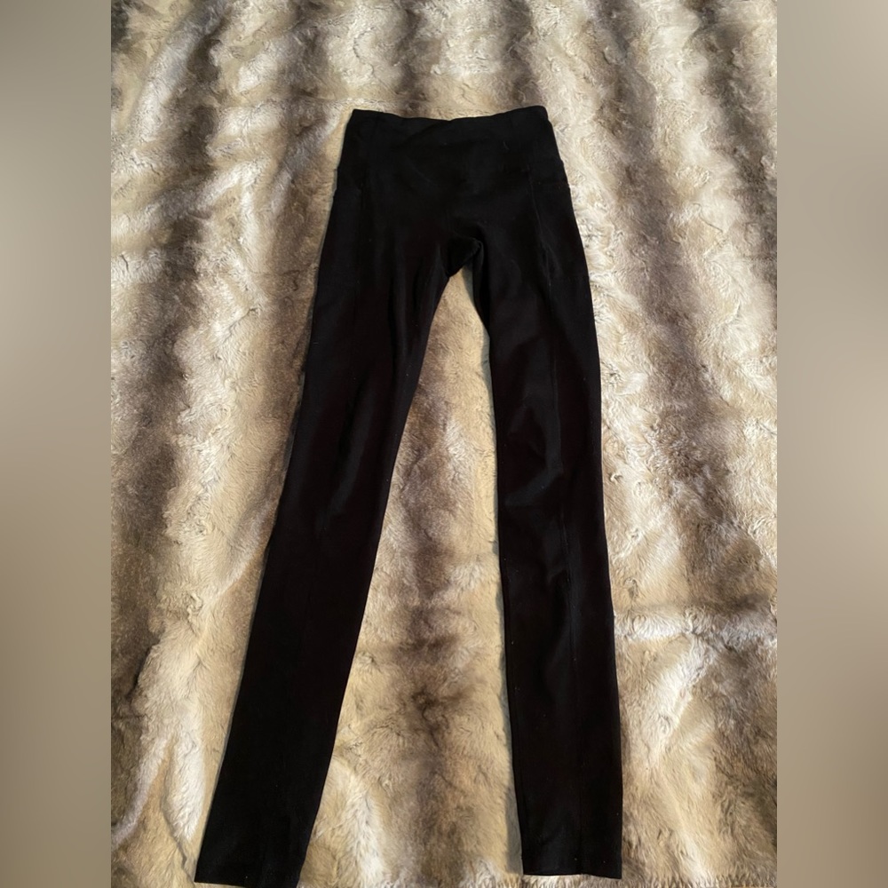 black leggings